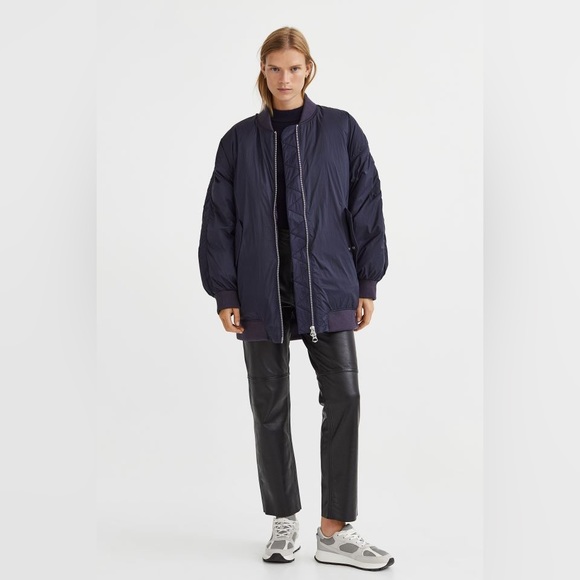 Oversized Down Bomber Jacket 💙 Navy Blue - Picture 4 of 7